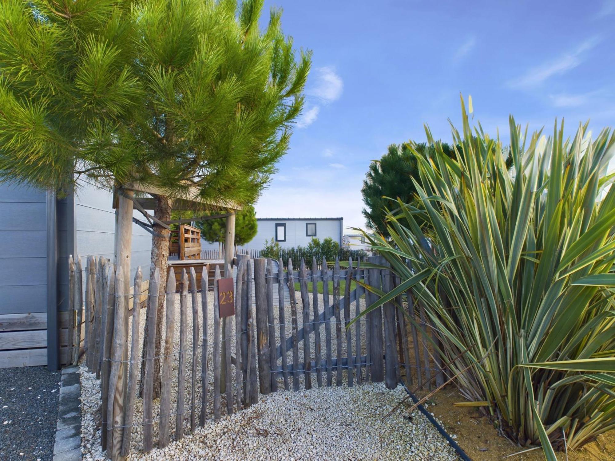 Beau Chalet Pour 4 Pers - Acces Piscine Chauffee Brétignolles-sur-Mer Zewnętrze zdjęcie